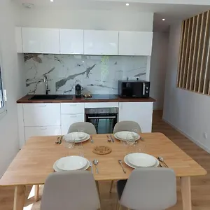  Appartement La Bompard 48m2 Coeur De Avec Terrasse